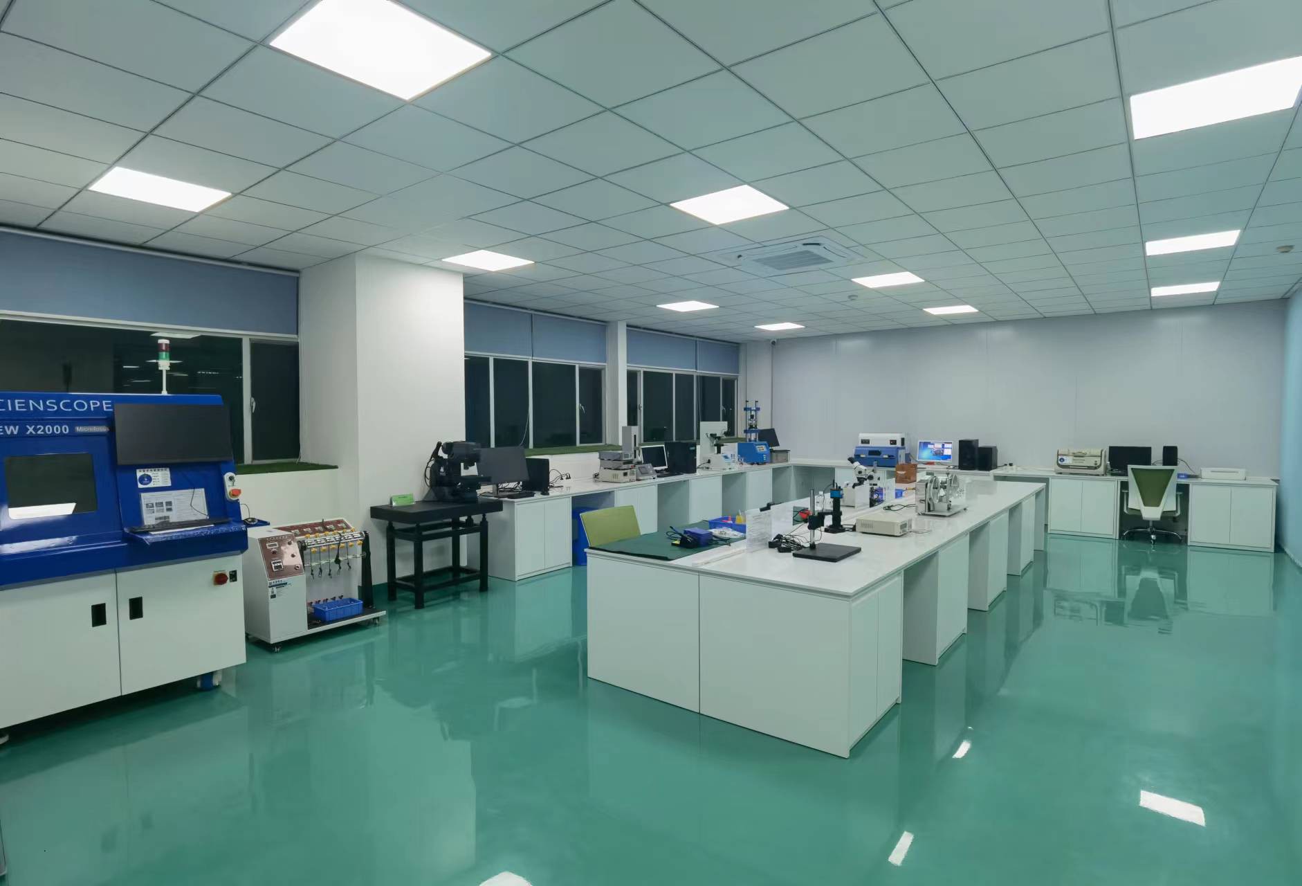 مختبرنا المحدث